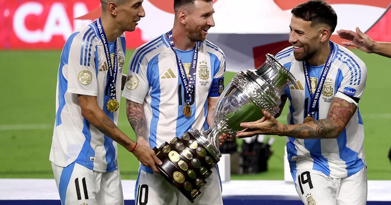 Por qué Messi llamó a Otamendi y Di María para la levantar la copa