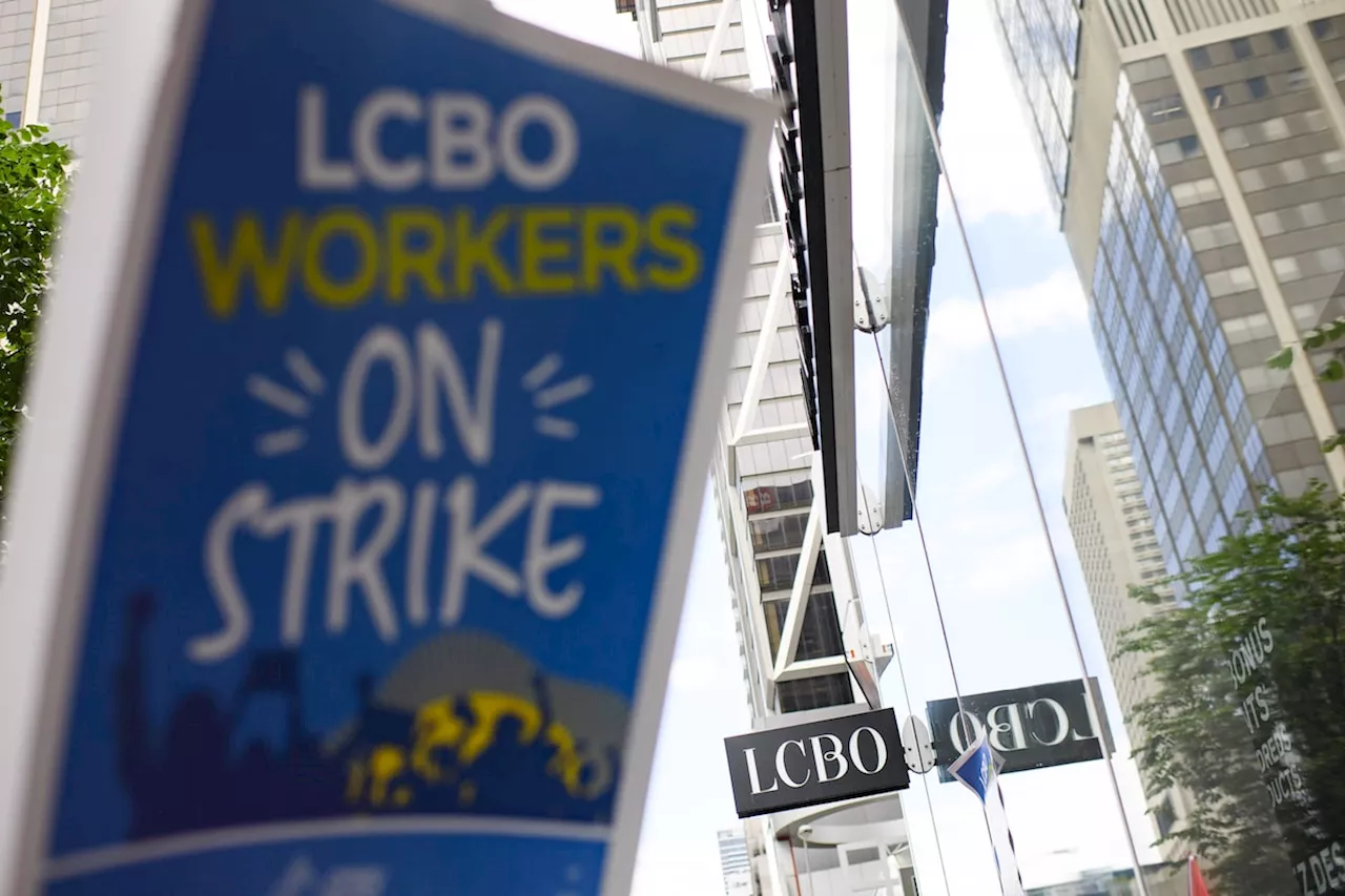 Ontario further speeds up alcohol expansion amid LCBO strike