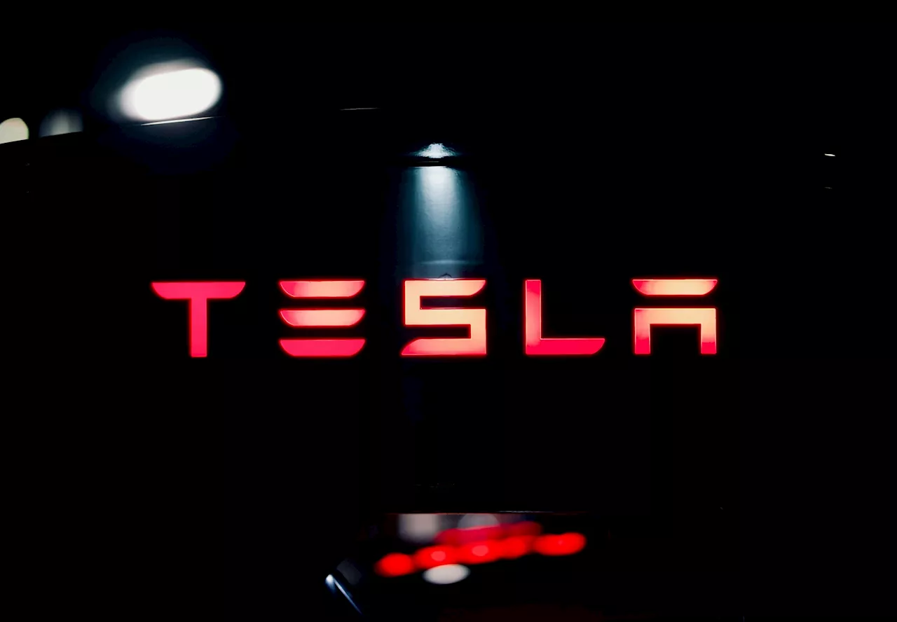 Elon Musk confirma que la presentación del robotaxi de Tesla se ha retrasado