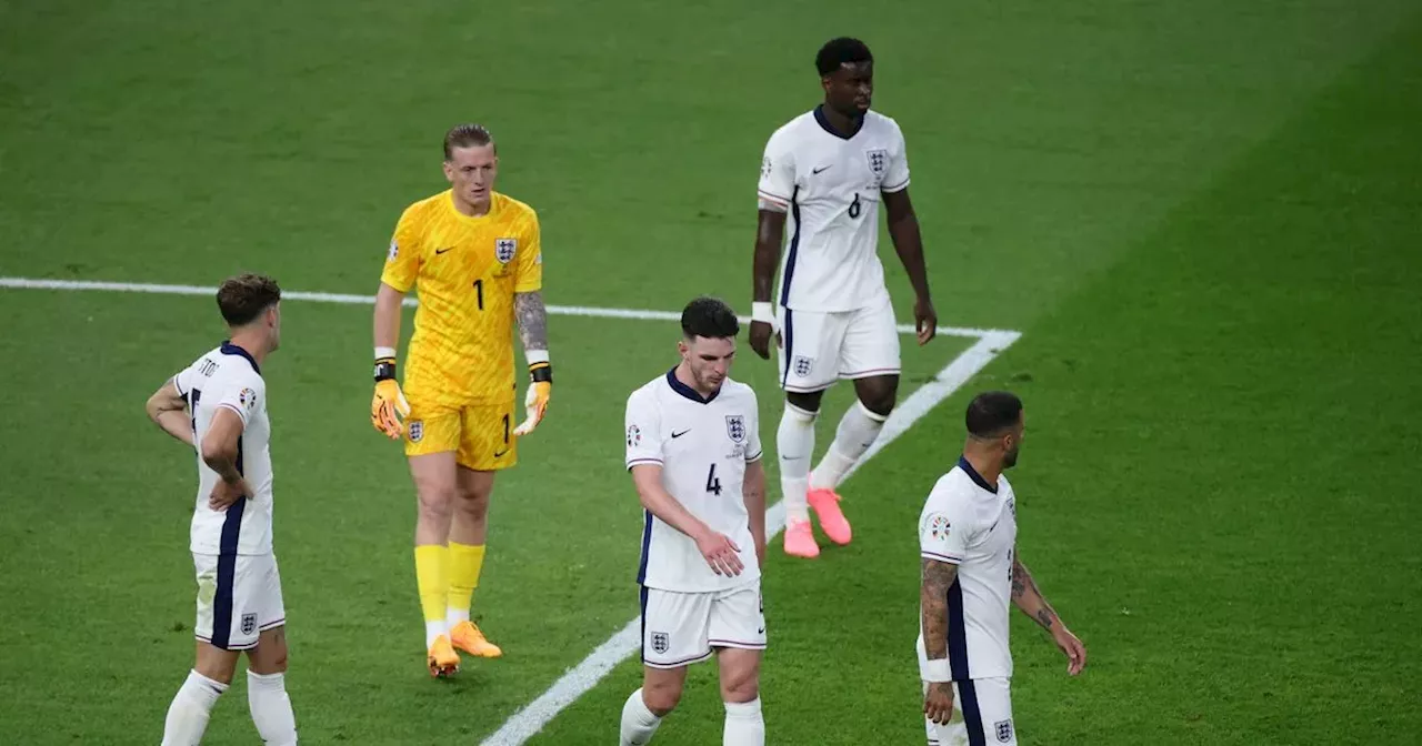 Declan Rice confronts England team-mate Jordan Pickford during Euro 2024 final