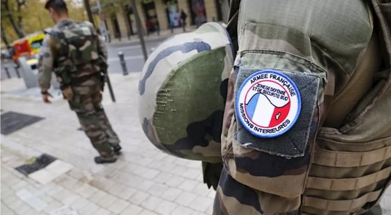 Paris : un militaire de l'opération Sentinelle blessé au couteau à la gare de l'Est