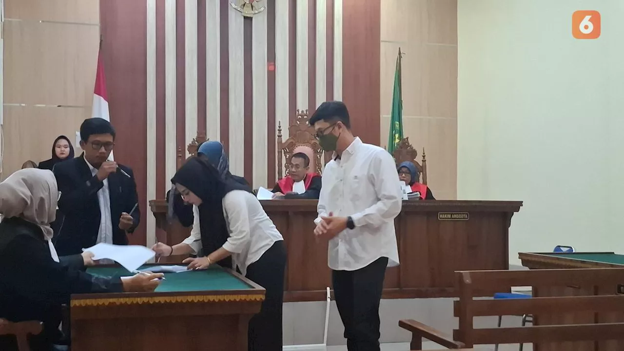 Terbukti Berzina dengan Pemandu Lagu, Polisi Polda Lampung Divonis 4 Bulan Penjara