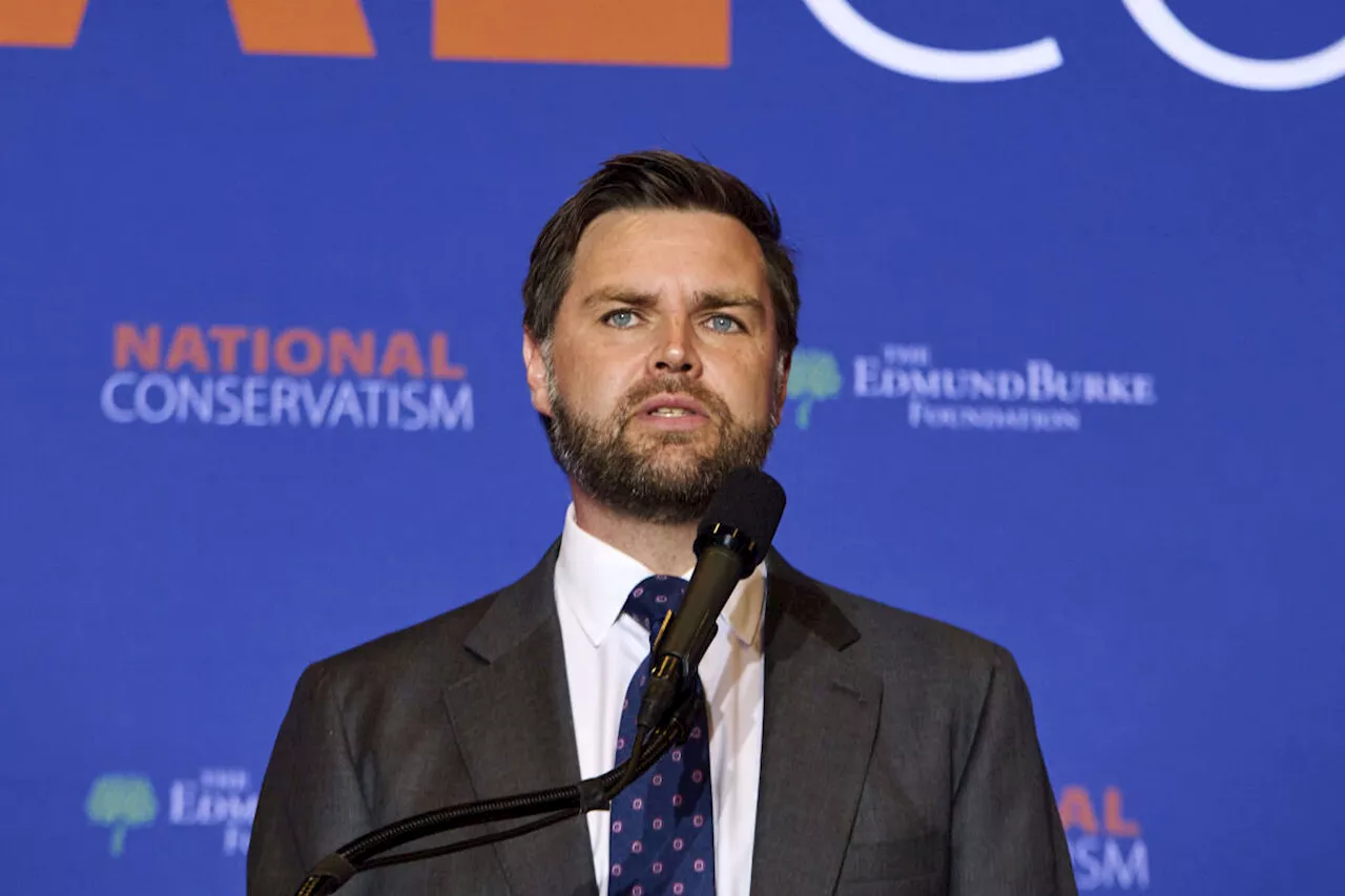 Présidentielle américaine : Trump choisit J.D. Vance comme candidat à la vice-présidence