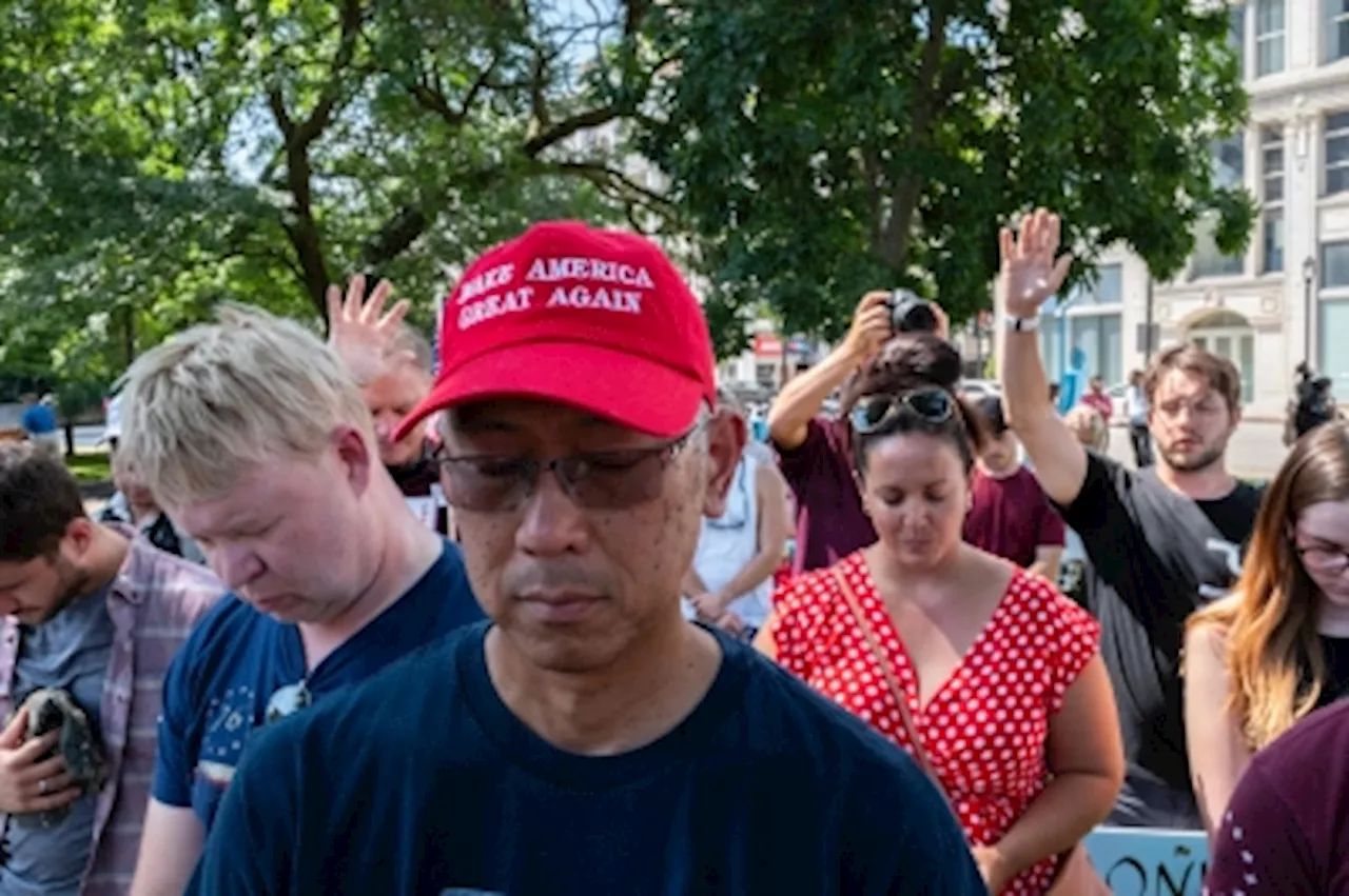 ‘God help us’: At prayer vigil, Republicans pray for Trump…and his ‘enemies’ for their errors