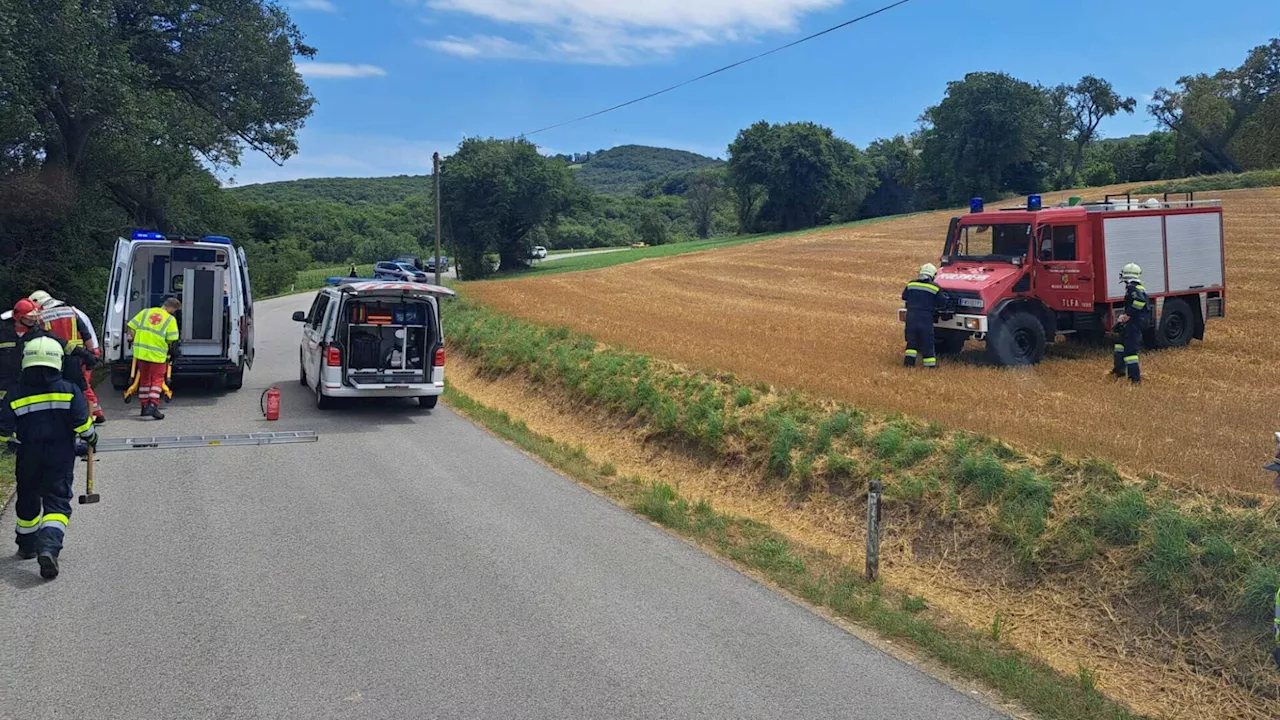 Lenkerin steckte nach Unfall in Maria Anzbach im Auto fest