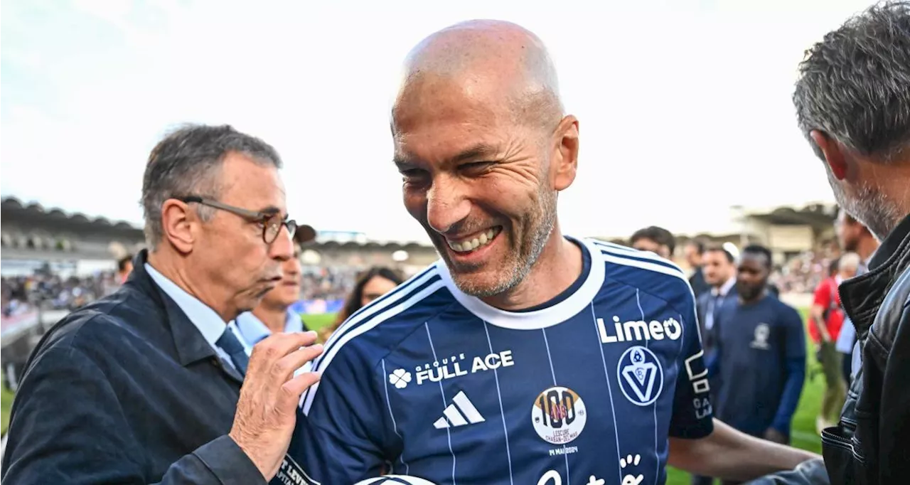 Real Madrid : Zidane adoube totalement Bellingham mais refuse les comparaisons