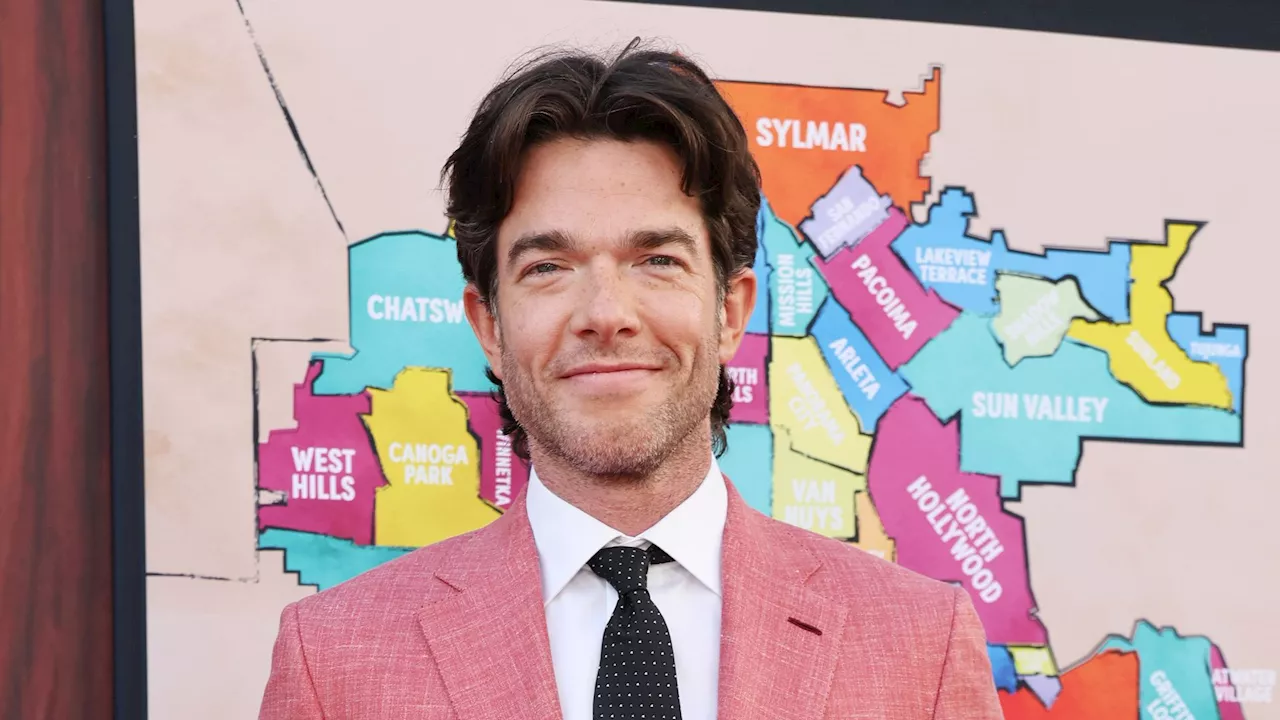 Nach Hochzeit mit Olivia: John Mulaney präsentiert Ehering