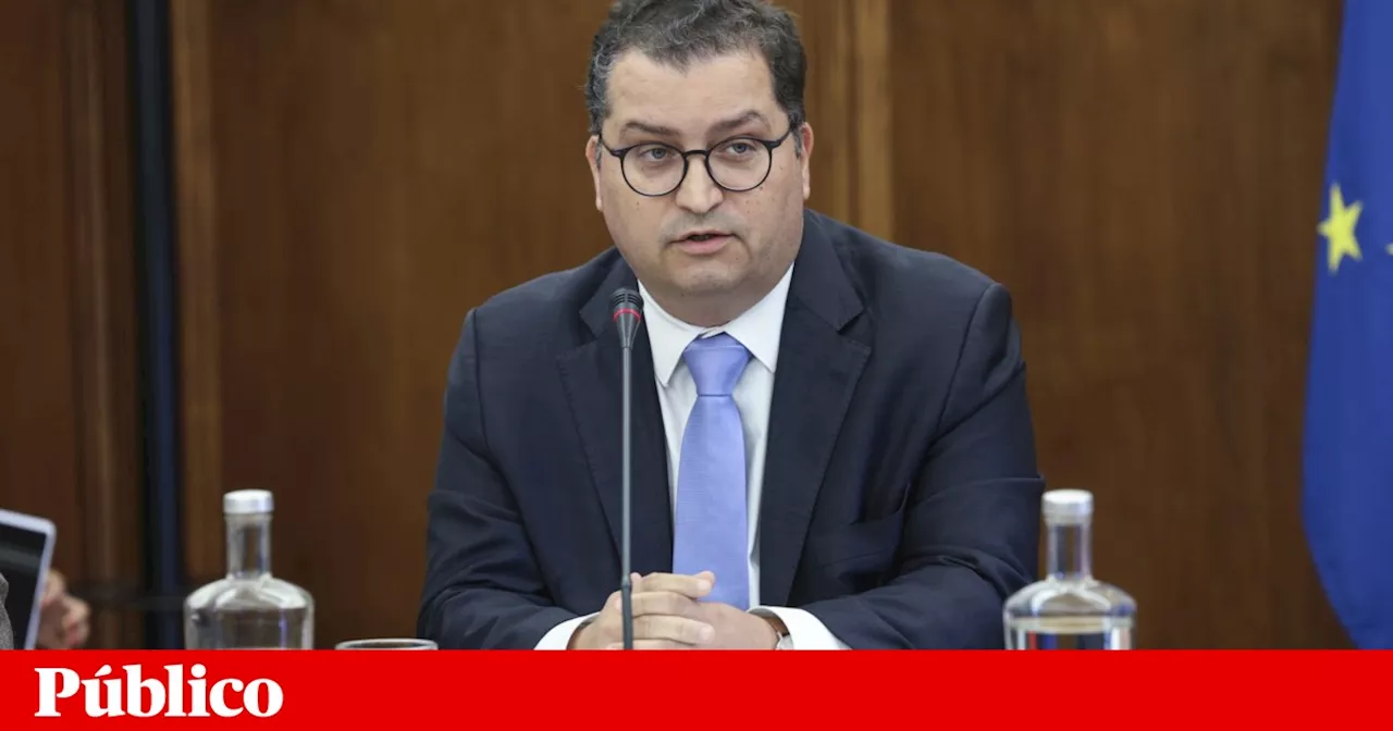 Ministro das Finanças insiste que descida do IRS viola norma travão