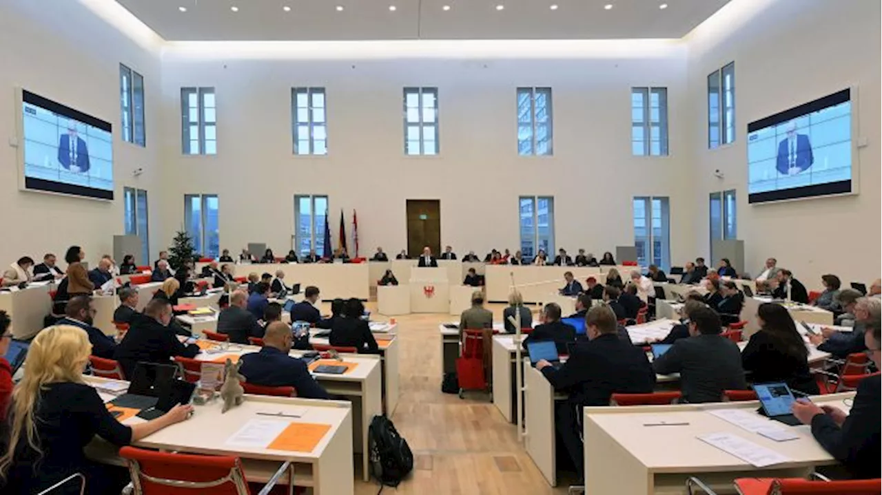 1.000 Stunden im Plenum, 1.160 Anträge - und viele Ordnungsrufe