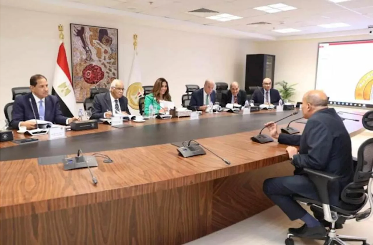 وزيرة التنمية المحلية تُجري المقابلات الشخصية لشغل 91 وظيفة قيادية في المحافظات