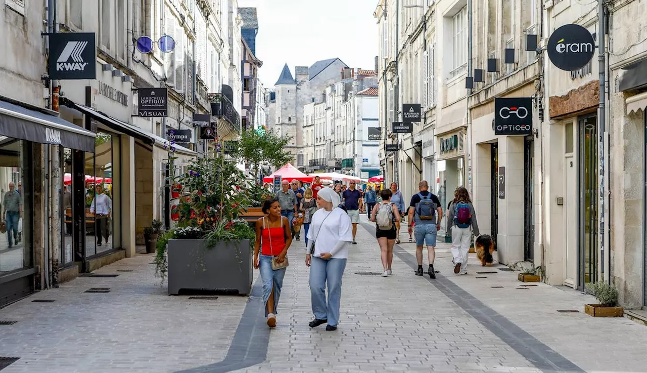 La Rochelle : après deux ans de chantier, la rue Saint-Yon est comme neuve