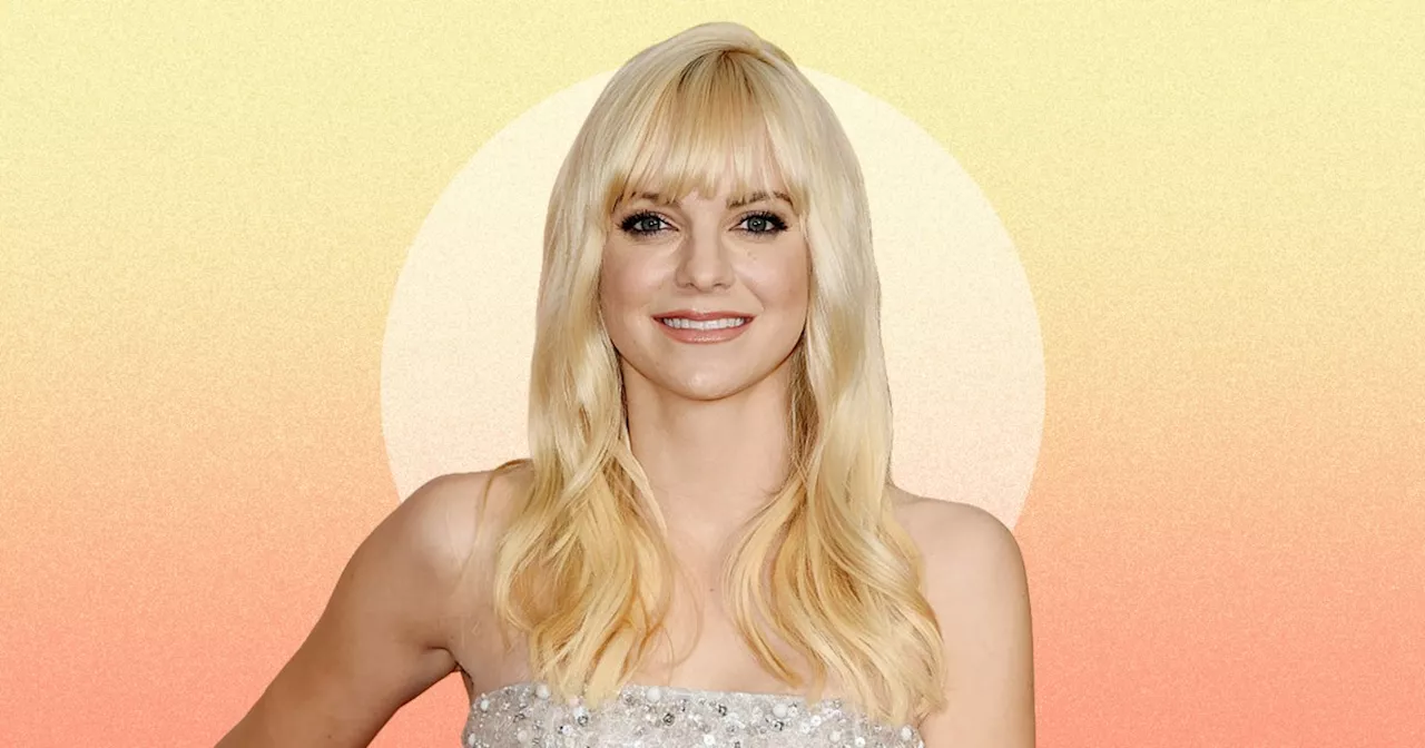 Anna Faris Is 'The opposite' Of A Helicopter Parent: Exclusive