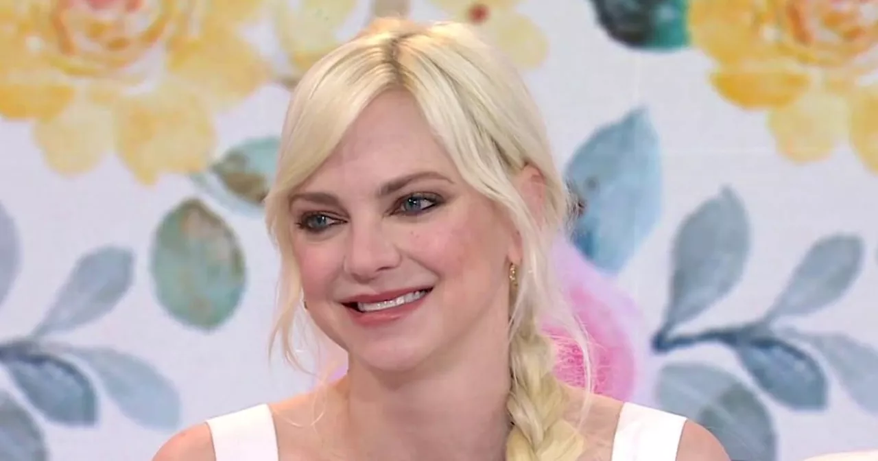 Anna Faris On Initially Having ‘No Idea How To Relate’ To Her Stepkids