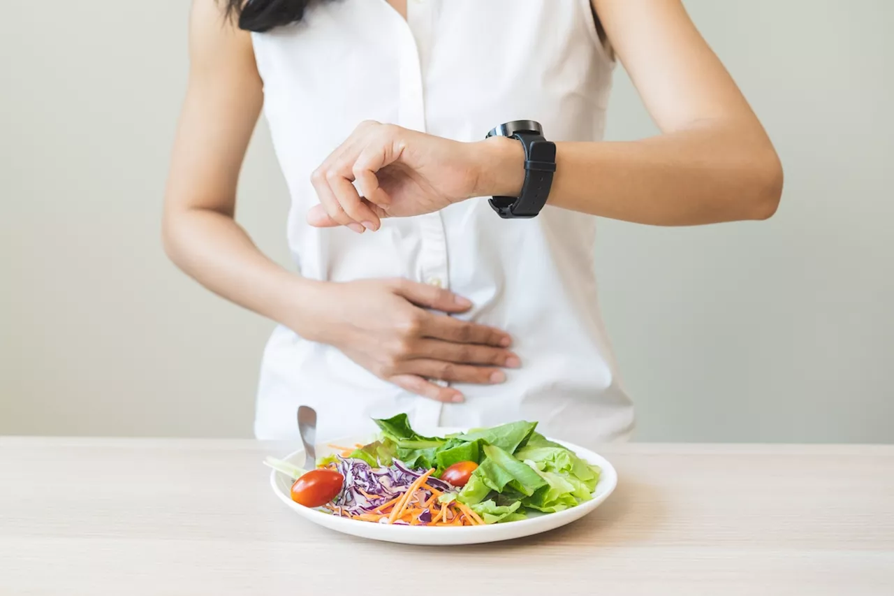 Une nutritionniste nous explique comment (bien) faire un jeûne intermittent pour maigrir