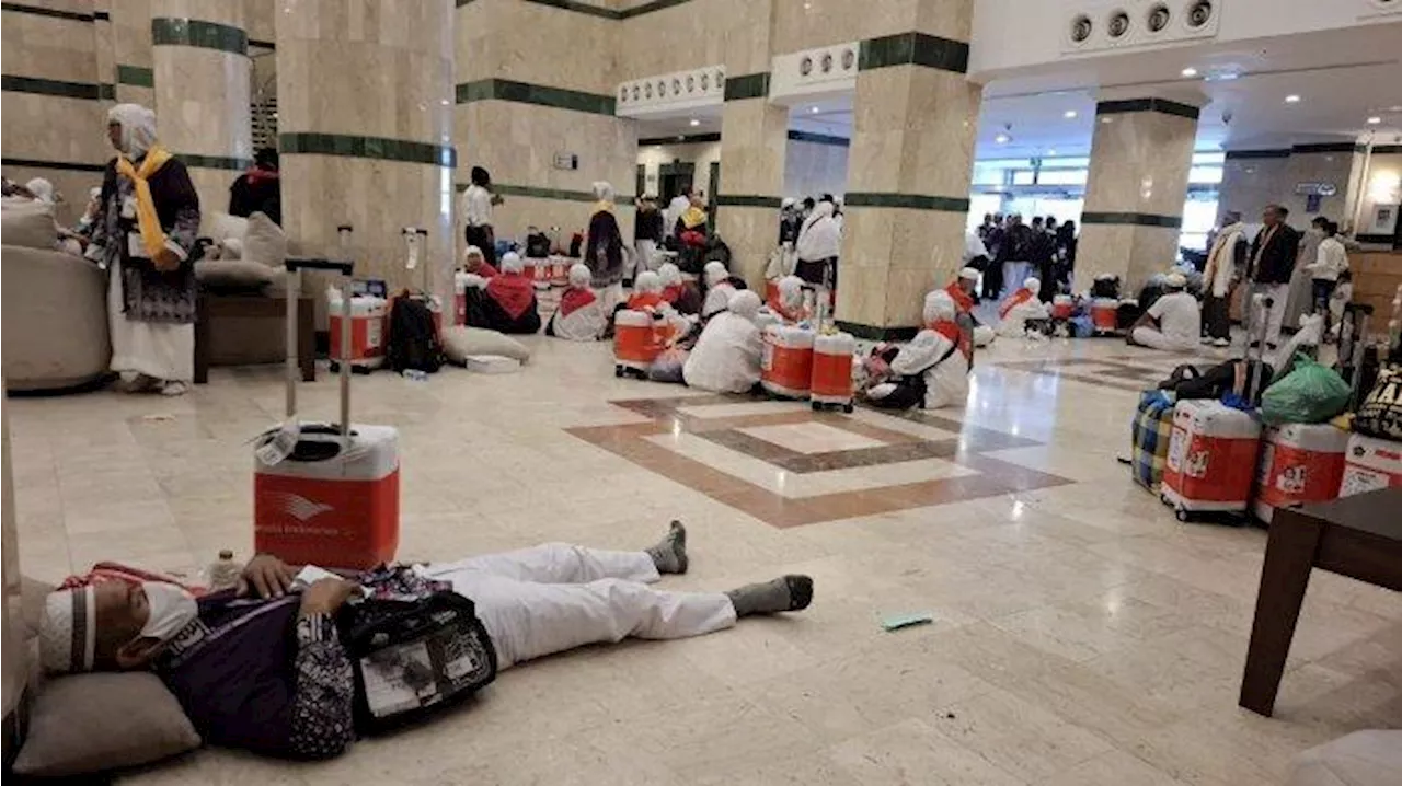 Alami Kerusakan, Garuda Batal Terbang, Jemaah Haji Diminta Turun Saat Pesawat di Ujung Landasan Pacu