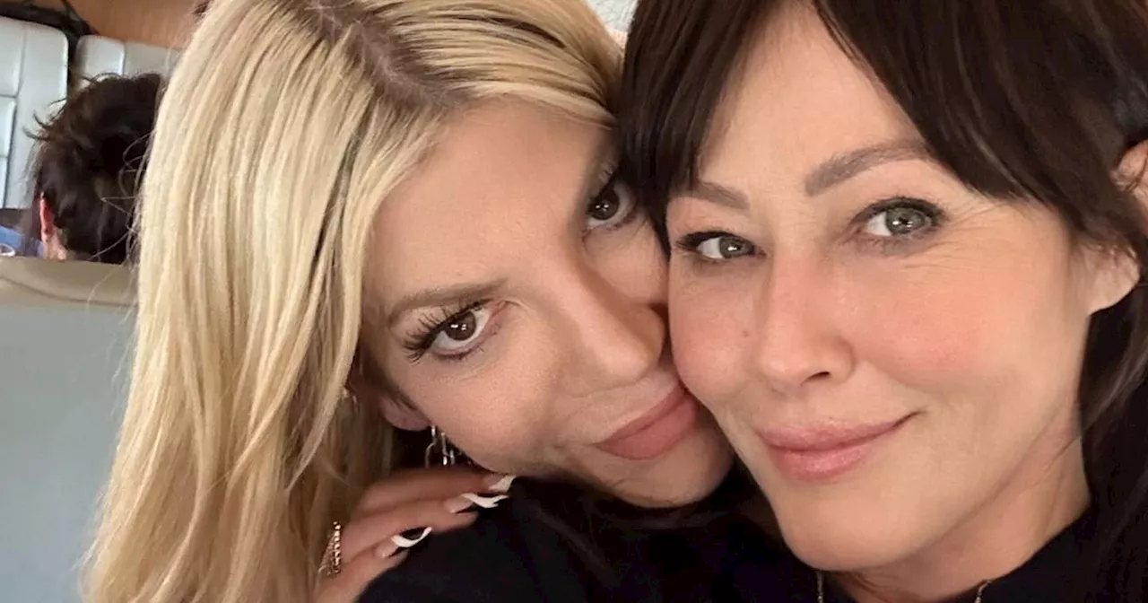 Tori Spelling Pens Emotional Tribute to 90210 Costar Shannen Doherty