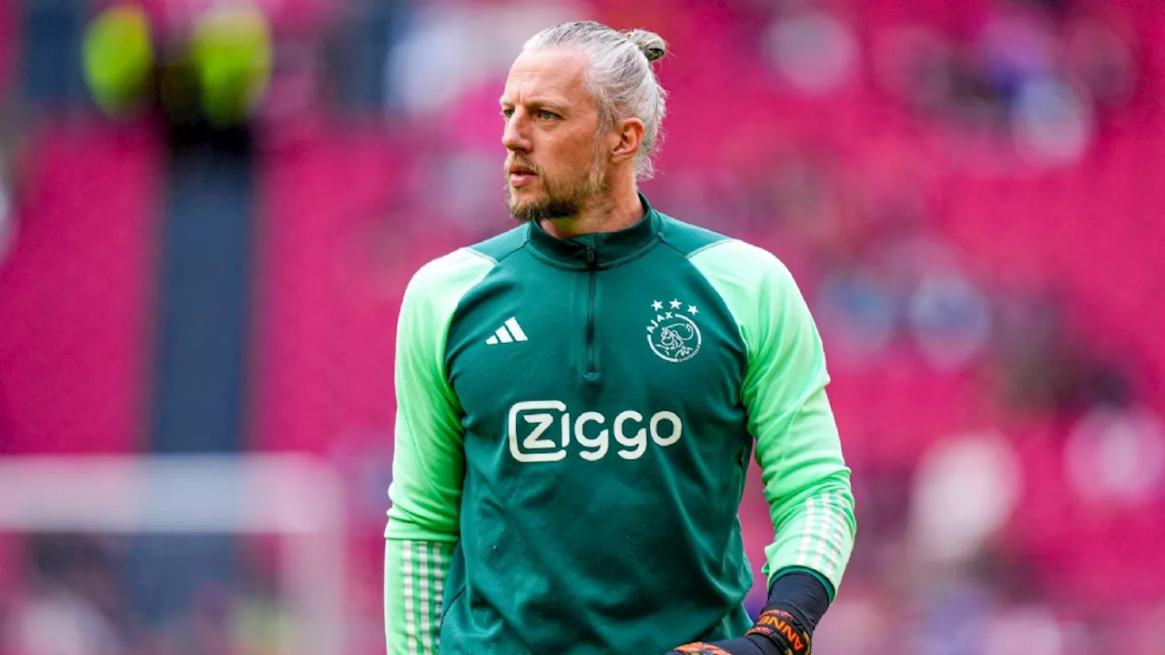 Routinier Remko Pasveer (40) plakt er nog een seizoen aan vast bij Ajax