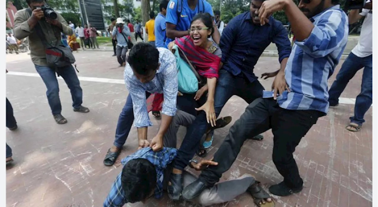 More than 400 injured in Bangladesh job quota rally clashes