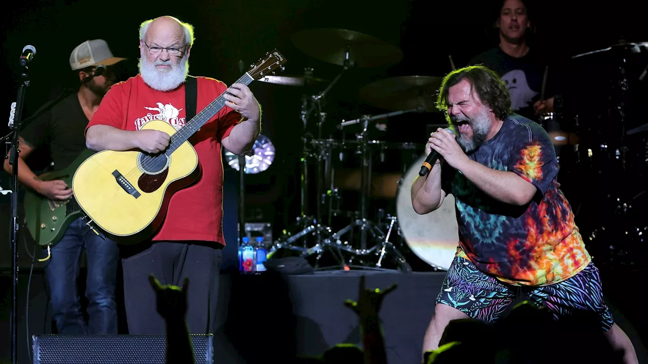 Jack Black apologizes, calls off tour after Tenacious D bandmate Kyle Gass makes Trump shooting joke