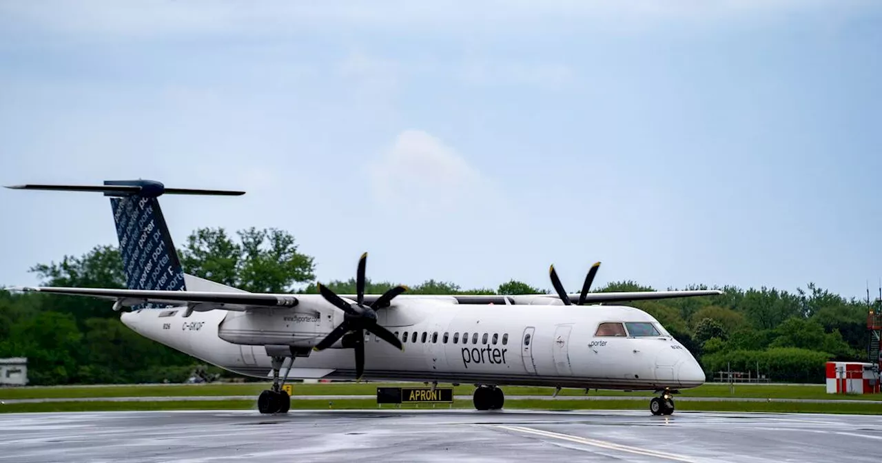 Toronto-bound plane passengers could see CN Tower before landing in wrong city