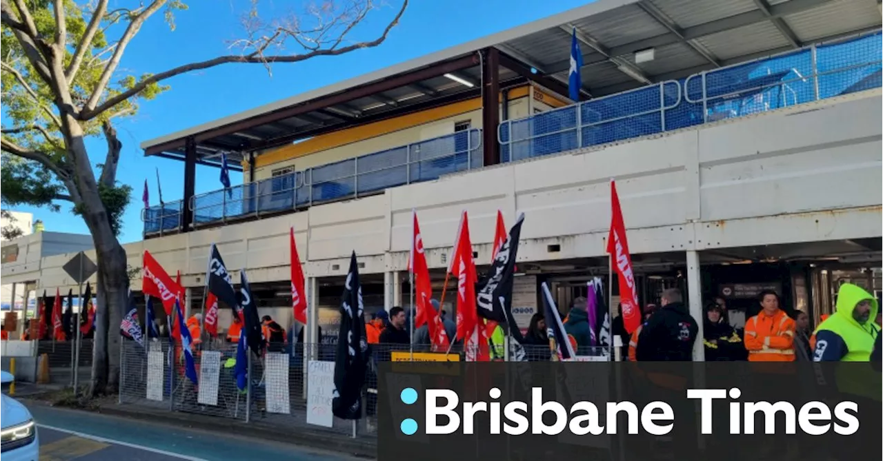 Qld Labor seeks distance from CFMEU as probes, protests continue