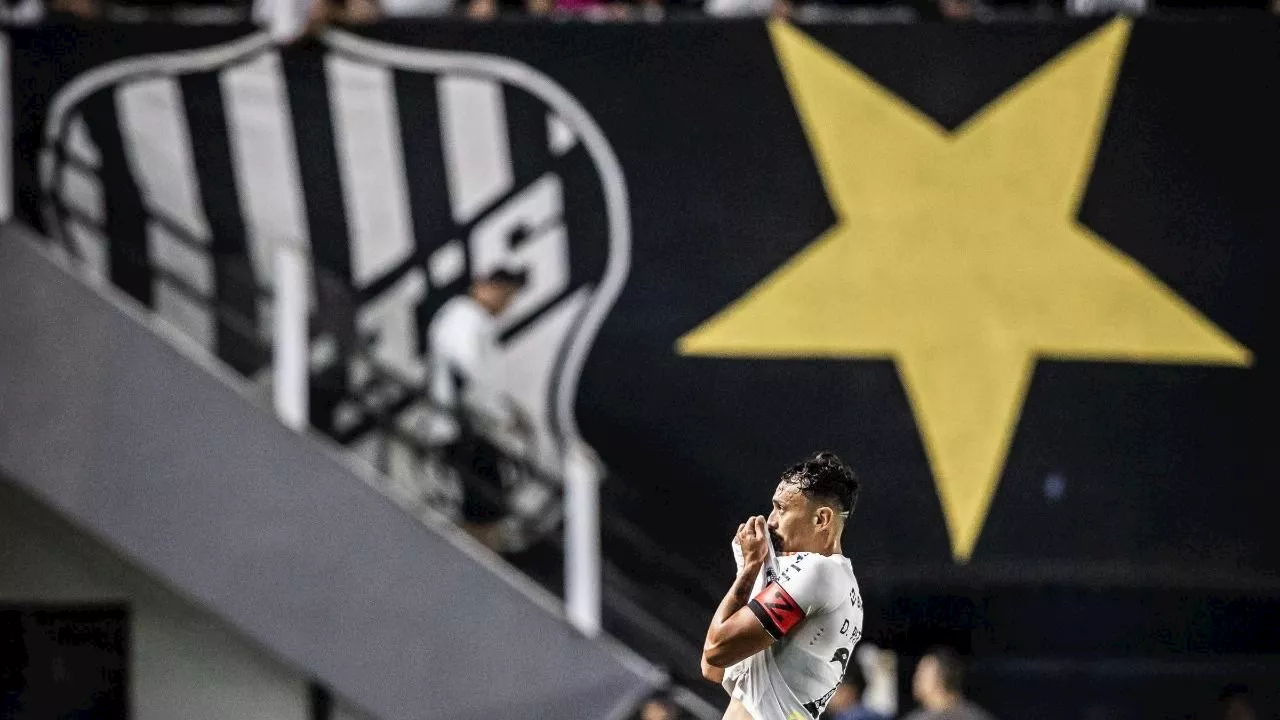 Santos vence Ituano na Vila Belmiro e assume a liderança da Série B