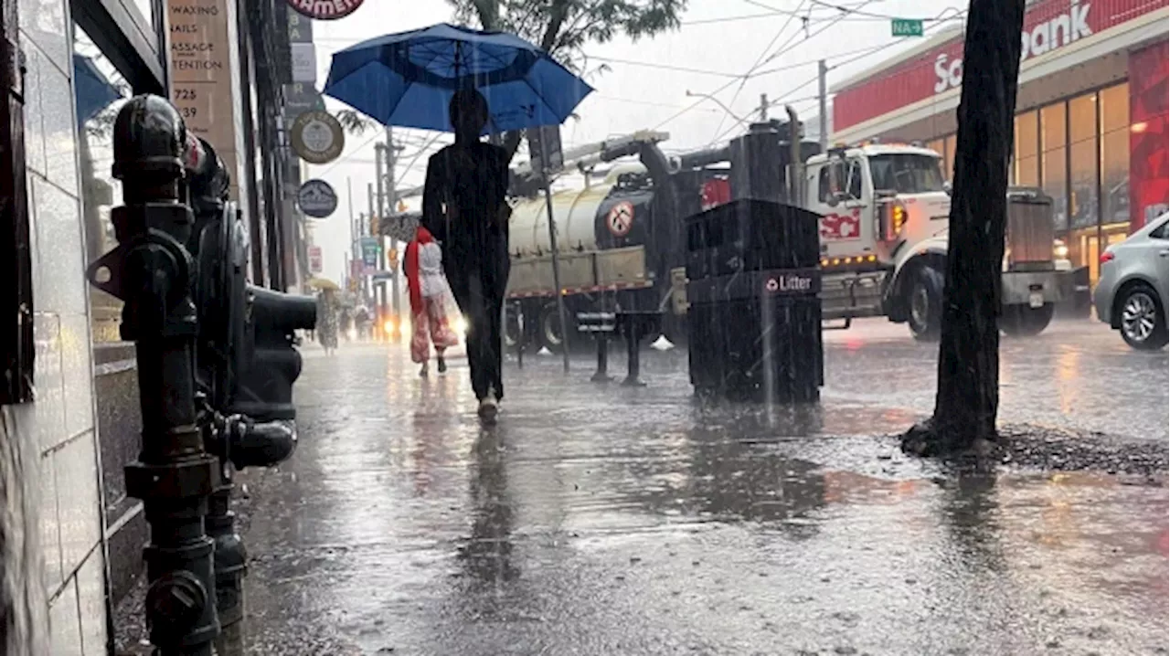 Police warn of flooding across GTA as up to 75 millimeters of rain expected