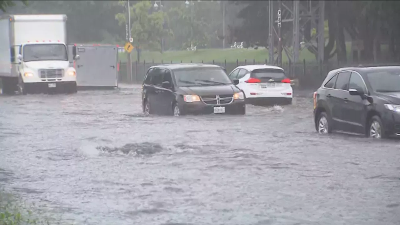 Toronto flooding: Pictures, videos show heavy rainfall in downtown core ...