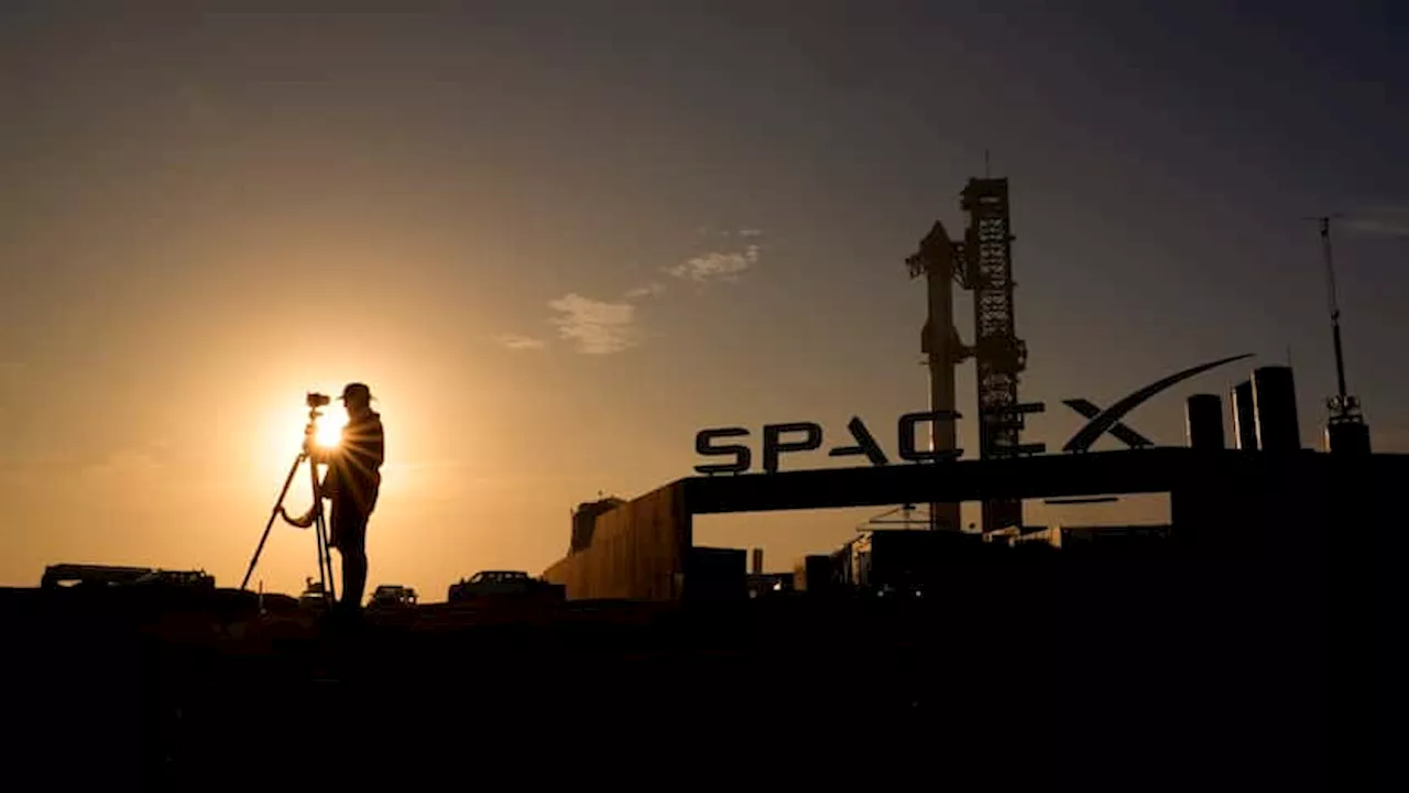 Elon Musk says SpaceX headquarters is moving from California to Texas — and X too