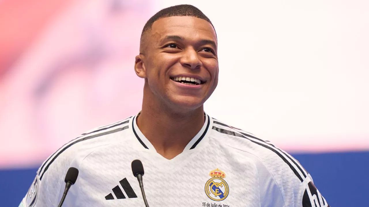 Apresentação de Mbappé no Real tem gesto 'à la Cristiano Ronaldo'