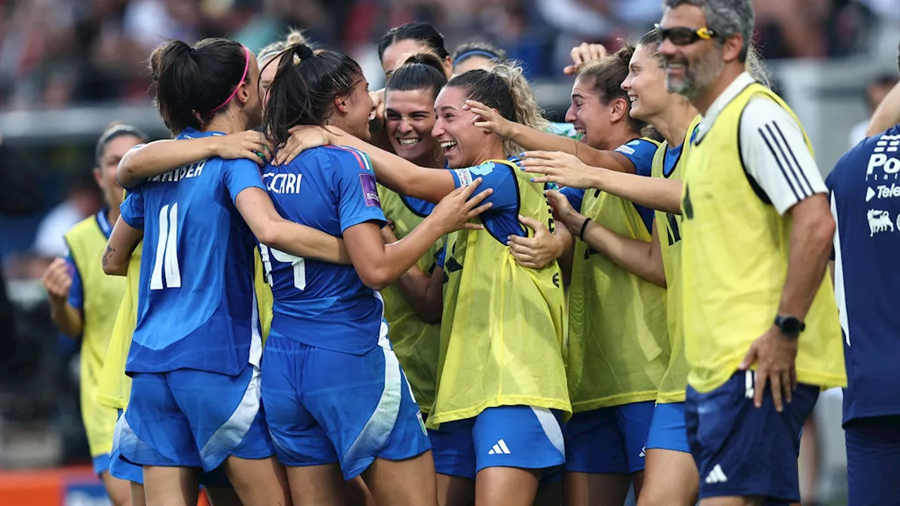 Calcio femminile, l'Italia è agli Europei! Le Azzurre battono 4-0 la Finlandia e vincono il girone di qualificazione