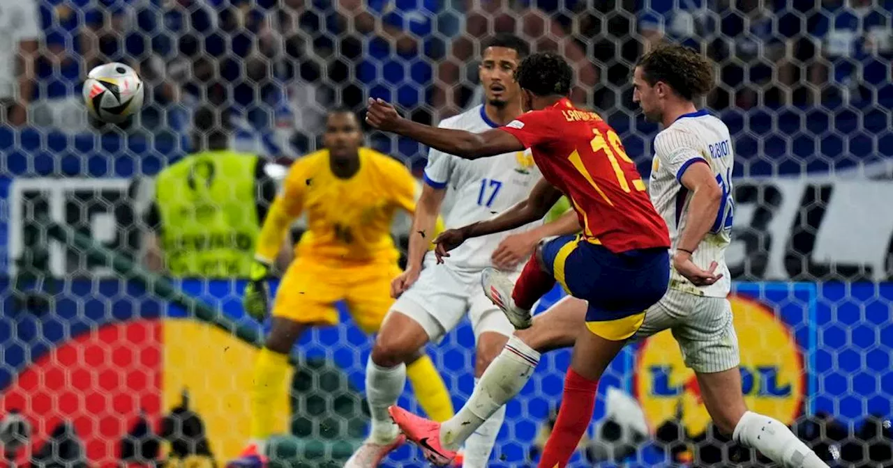 GOLAZO de Lamine Yamal contra Francia, ¡EL MEJOR de la Eurocopa 2024! (VIDEO)