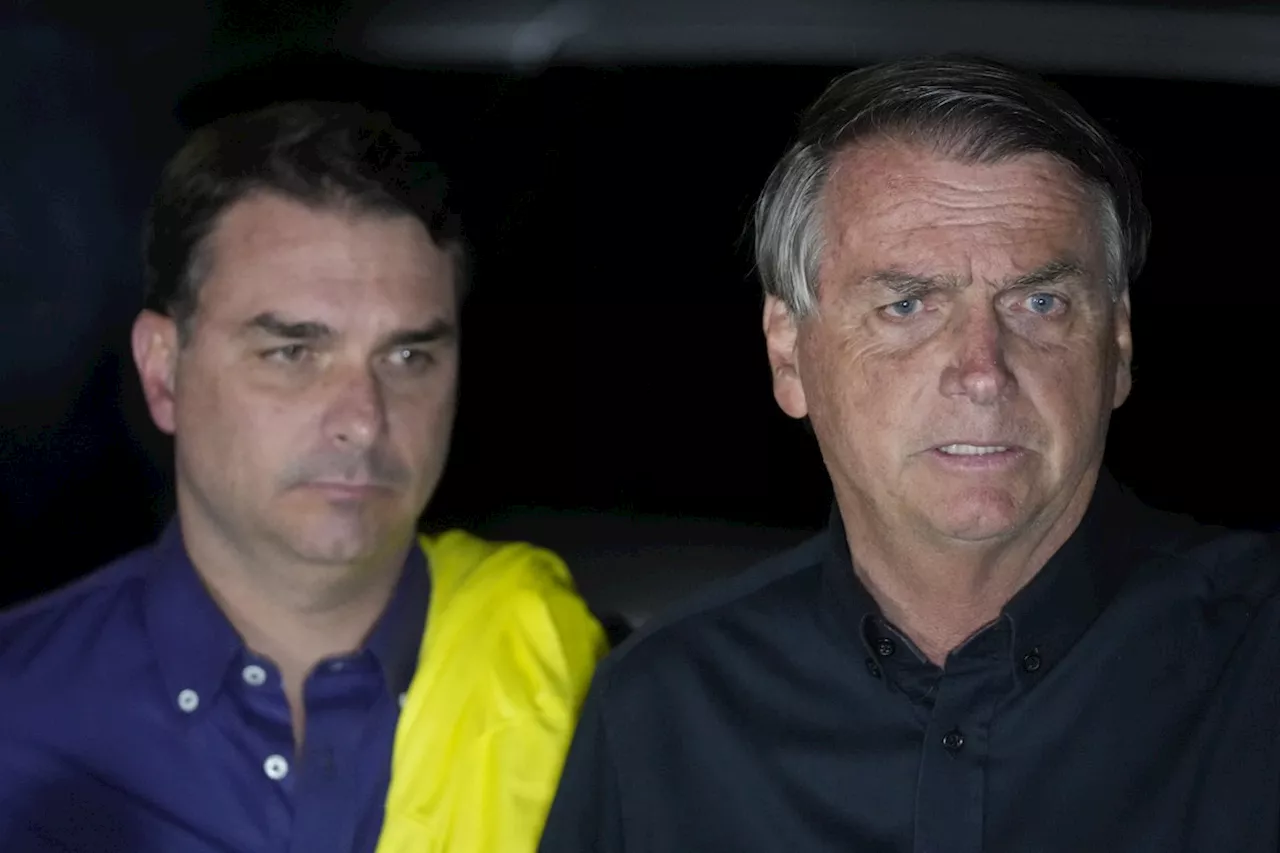 Advogada de Flávio Bolsonaro diz não saber motivo da presença de Jair Bolsonaro em reunião sobre caso das rachadinhas