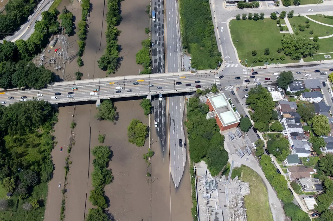Flooding, power outages hit Toronto after torrential rainfall