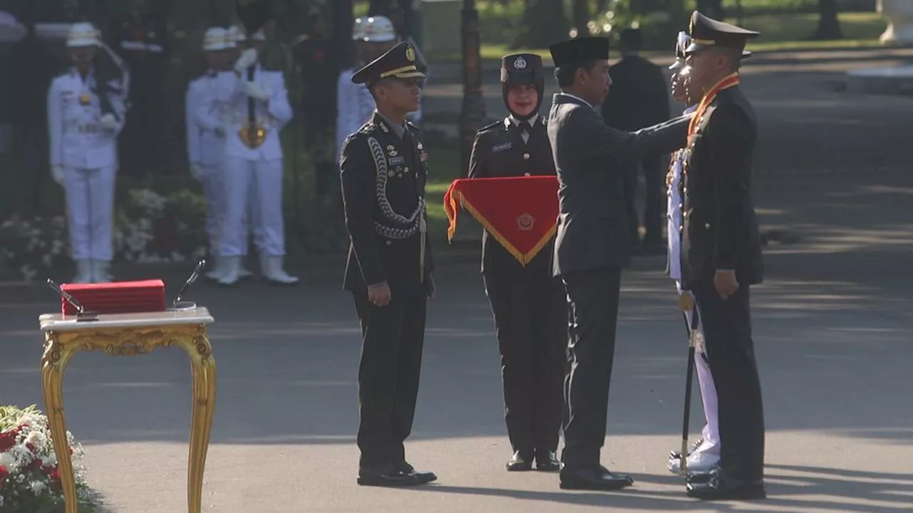 Inaugurating Teen TNI/Polri Officers, President Asks to Beware of Cyber ​​War and Online Gambling