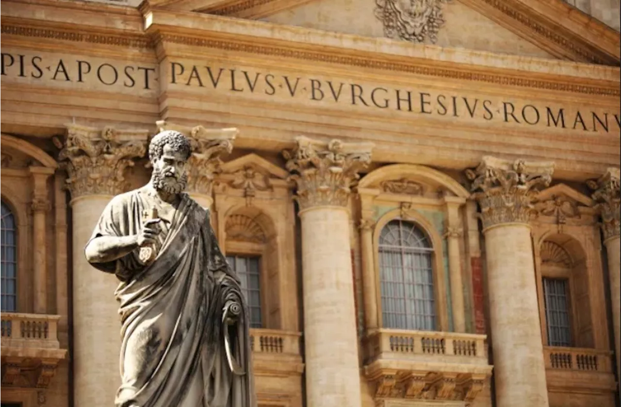 First women hired for St. Peter Basilica’s ‘Sanpietrini’ maintenance crew