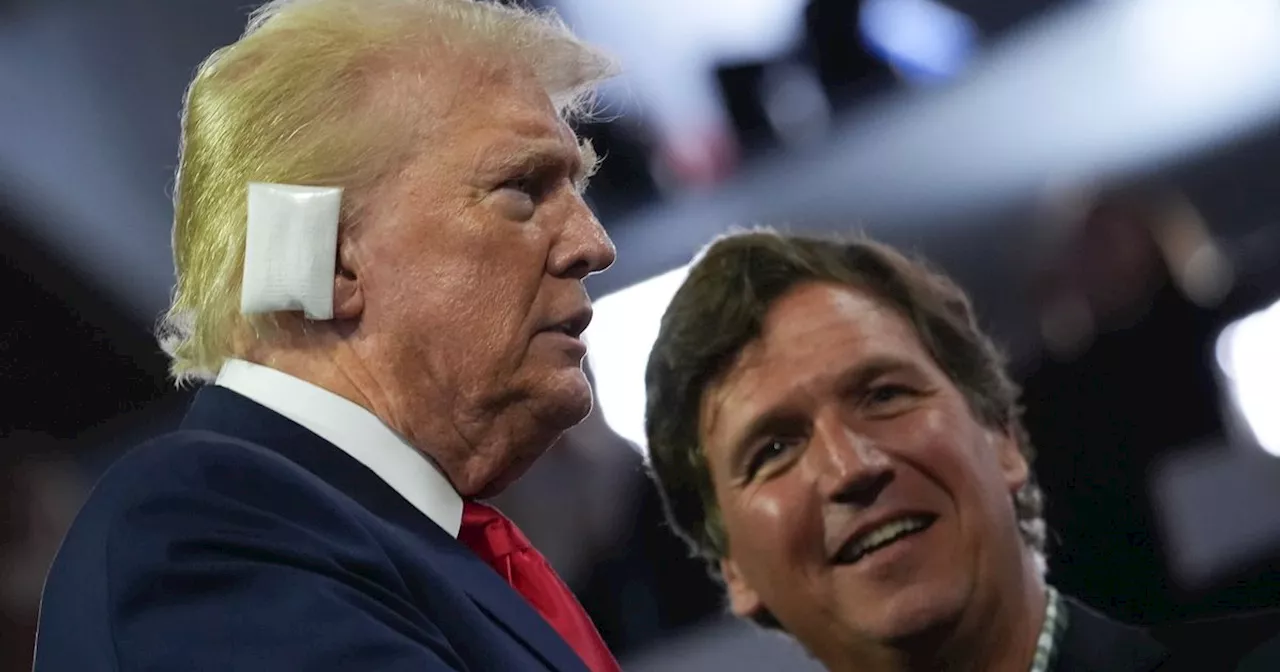 Trump Beelines For Tucker Carlson At RNC — Even Before Greeting His VP Pick JD Vance