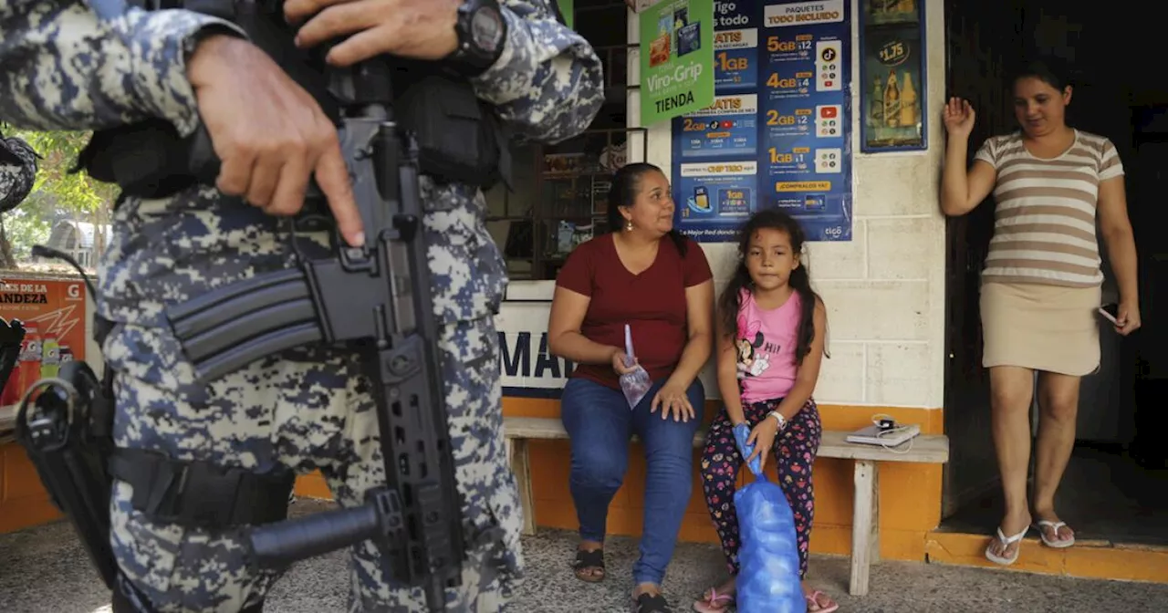 Los precios, el gran dilema de los vendedores y compradores de alimentos en El Salvador