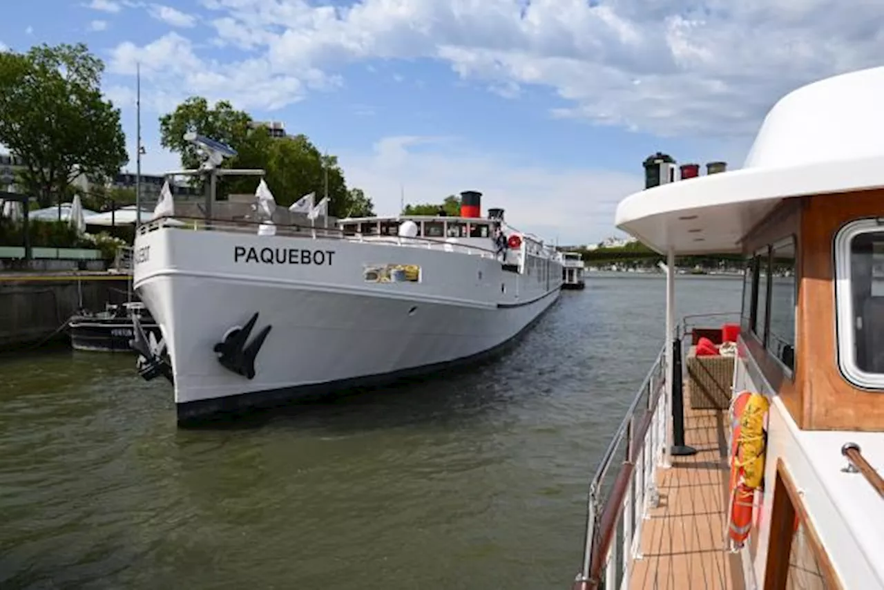 Les bateaux prêts pour la cérémonie d'ouverture des JO de Paris 2024