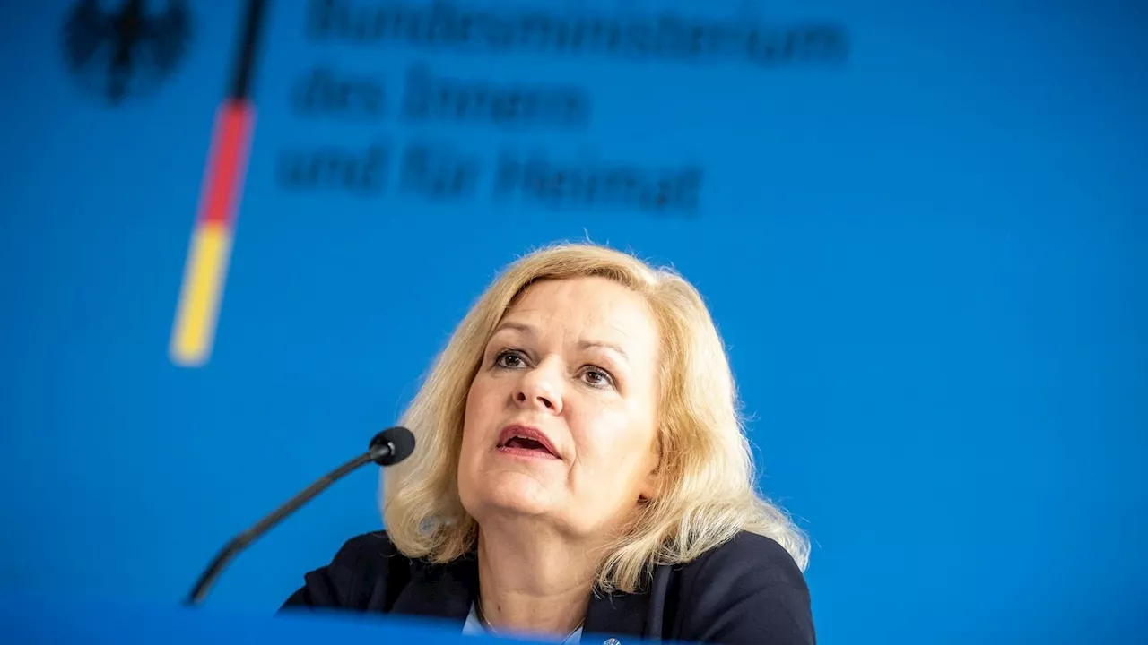 Innenministerin Faeser verbietet „Compact“-Magazin