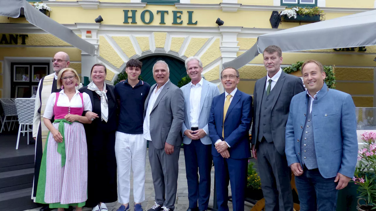 Scherben bringen Glück: Eröffnung im Brauhotel Weitra gefeiert