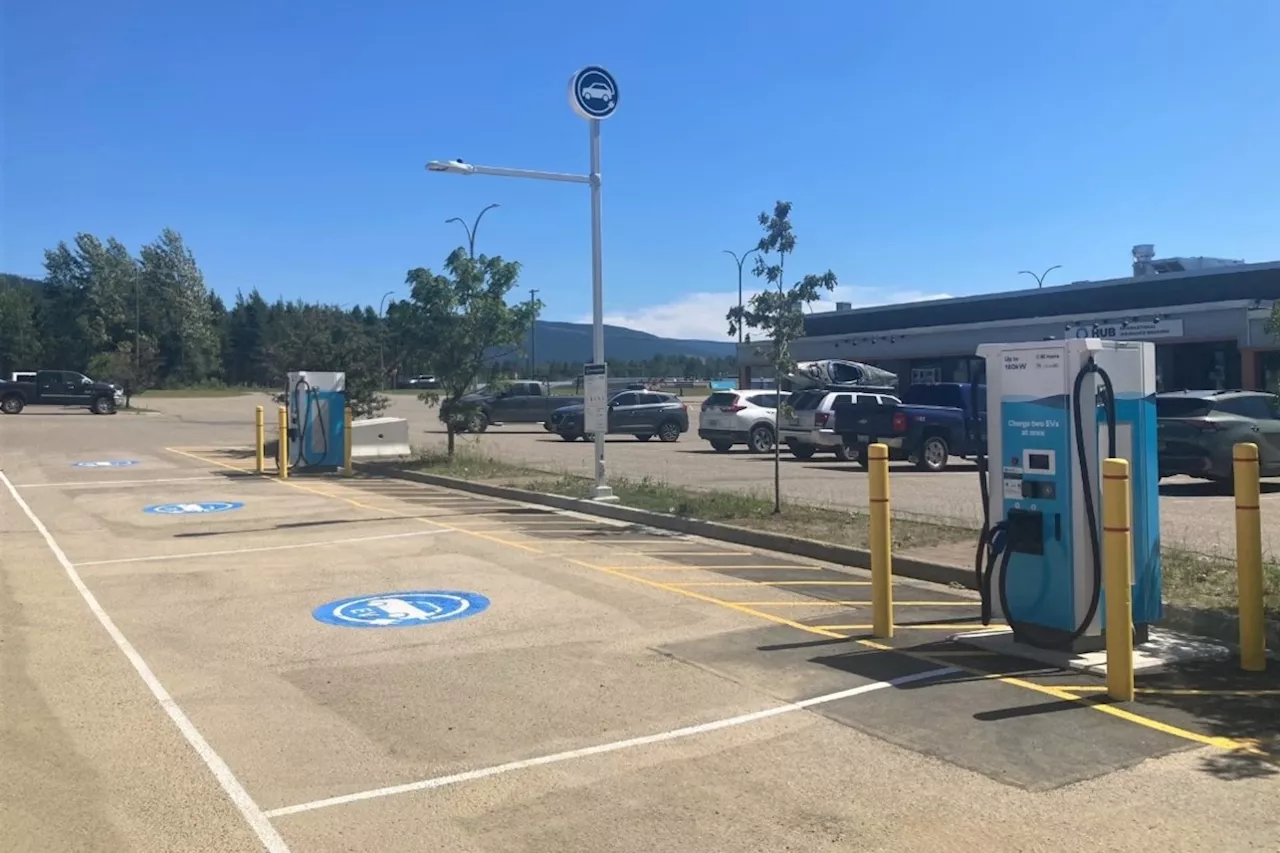 B.C. Hydro opens higher-powered fast charging site in Mackenzie