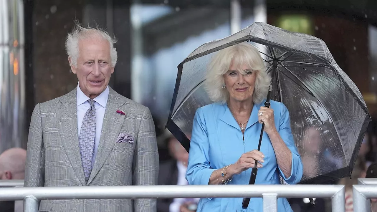 Königin Camilla und König Charles: Plötzlich müssen die Royals evakuiert werden!