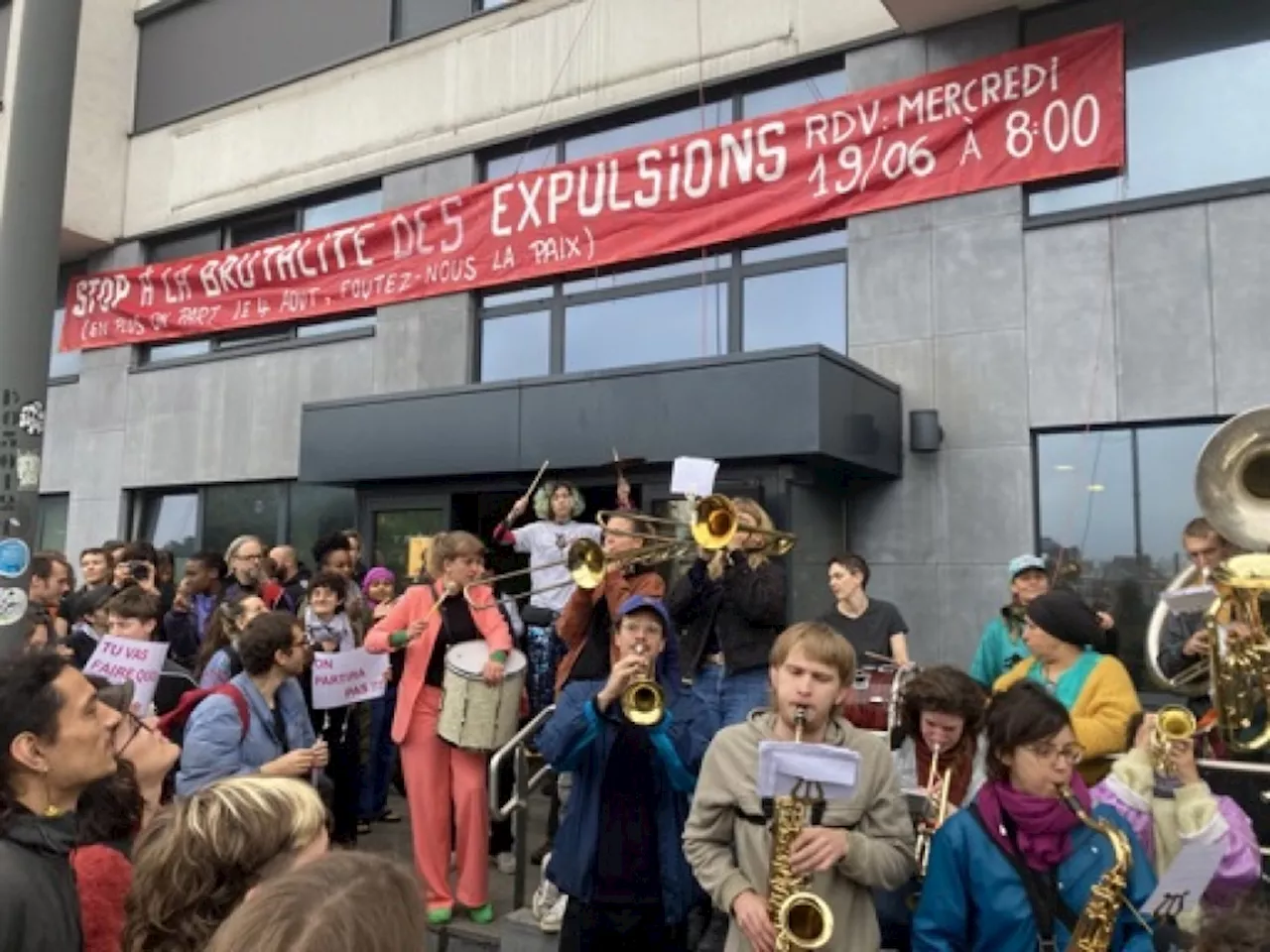 Les occupants d'un bâtiment à Ixelles redirigés vers un bâtiment à Woluwe-Saint-Pierre