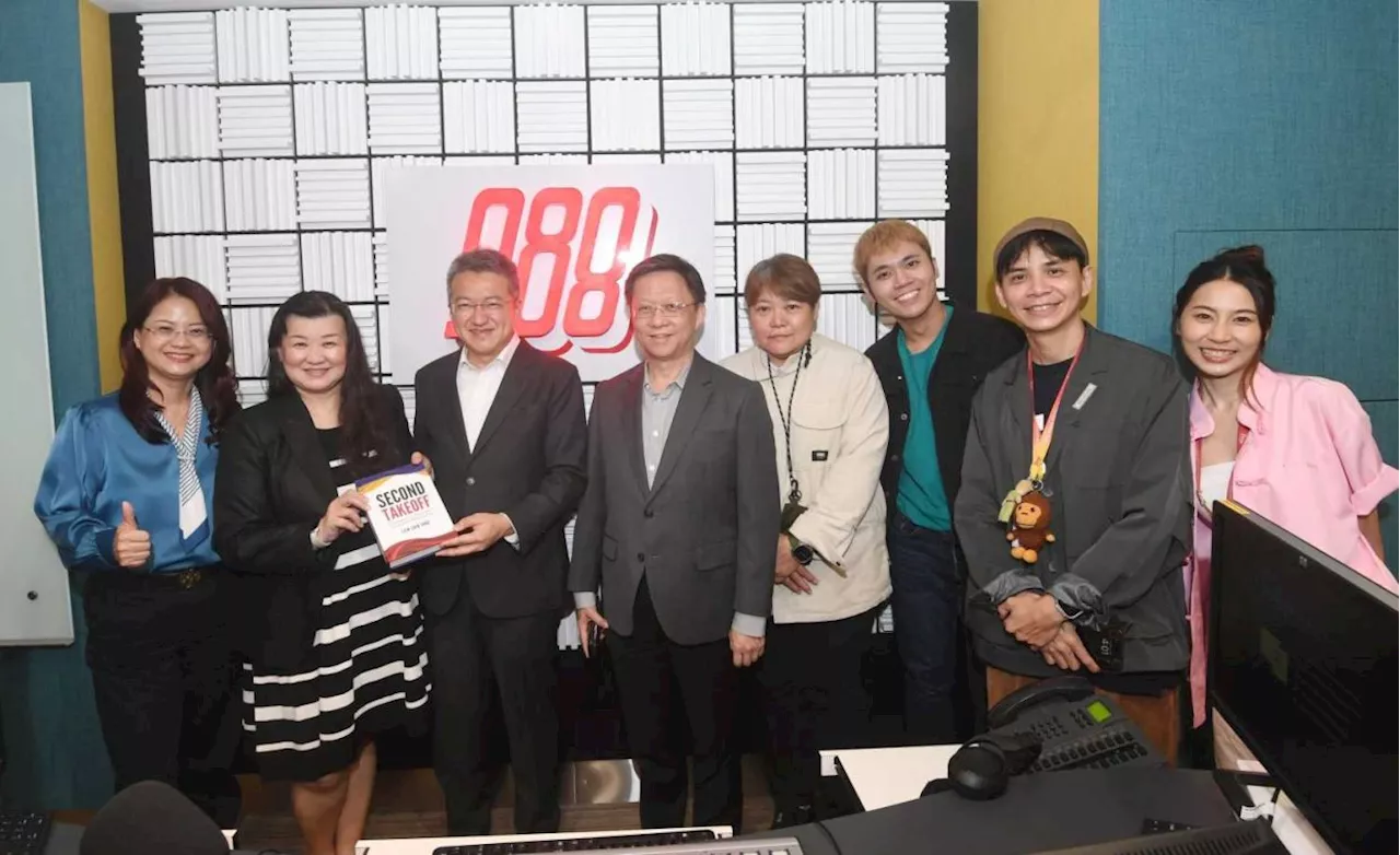 Liew Chin Tong shares thoughts on nation's economic resurgence during Star Media Group visit