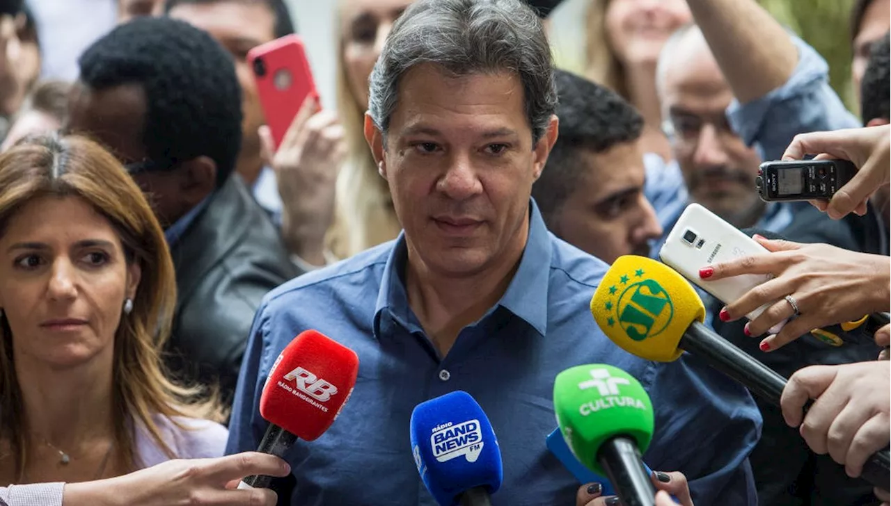 Ministro 'Taxad': Fernando Haddad vira alvo de memes após 'taxa das blusinhas'