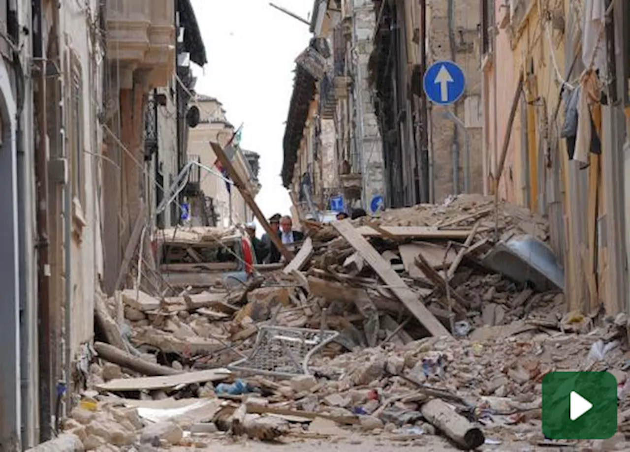 Terremoto l'Aquila, altra sentenza choc: 'Niente risarcimento alla studentessa, era troppo attaccata allo studio'