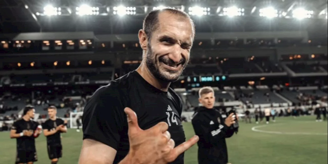 Chiellini saluta il Los Angeles Fc e i tifosi Juve lo chiamano: 'Torna a casa'