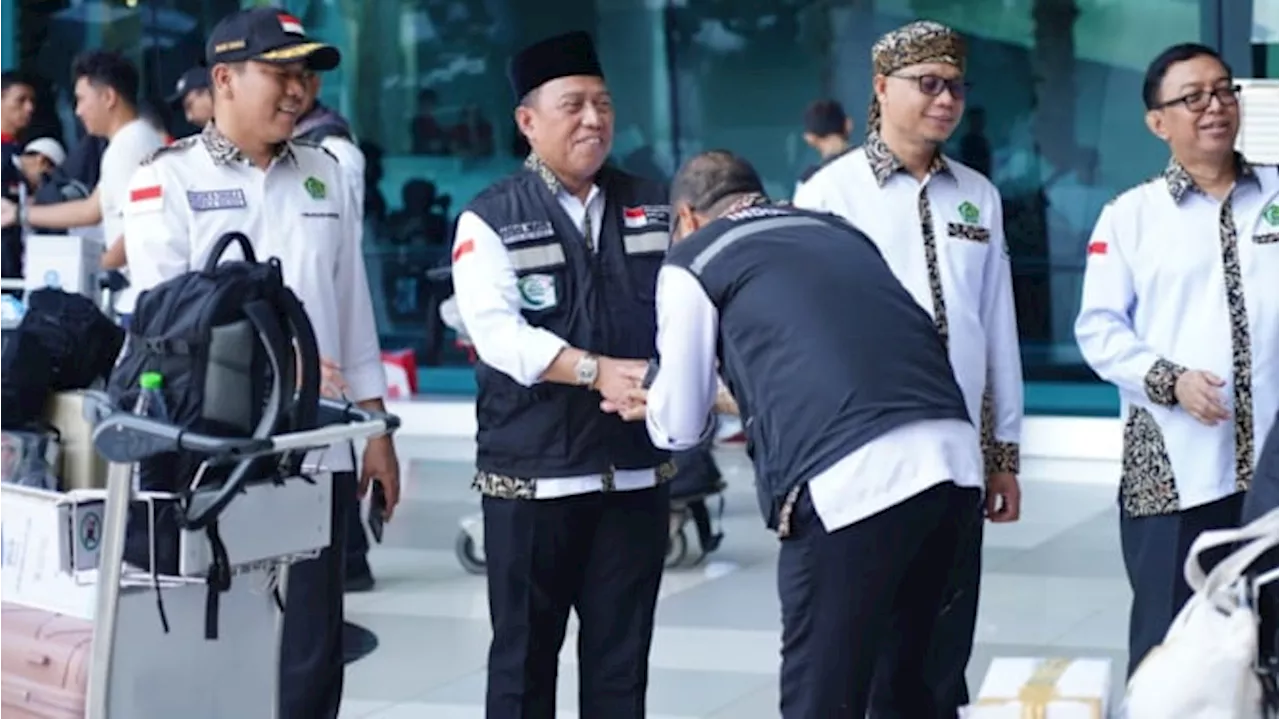 Sambut Kepulangan Petugas Haji, Jemaah: Kami Menyambut Pejuang Luar Biasa