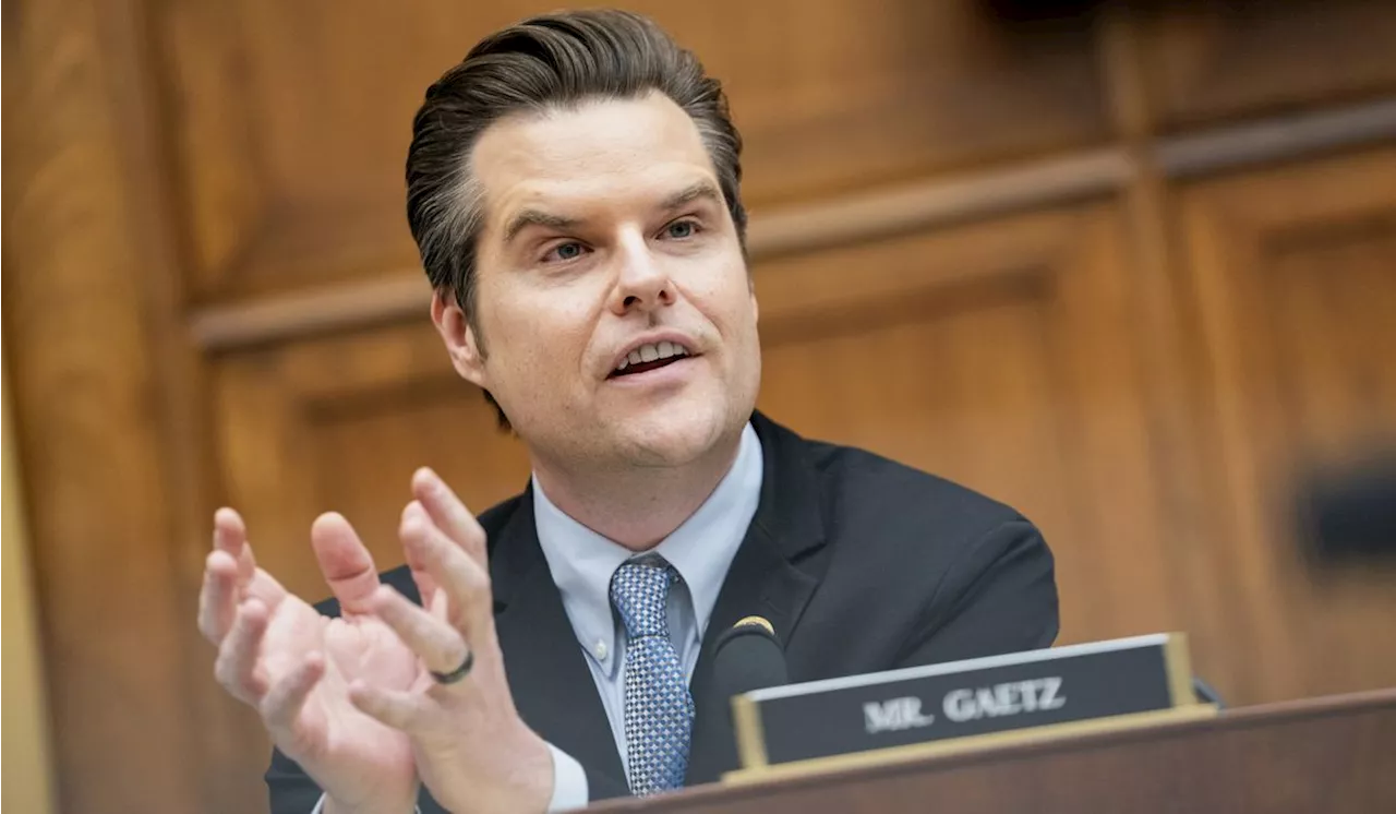 Matt Gaetz badgers Kevin McCarthy on convention floor at RNC